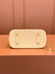 Louis Vuitton Alma