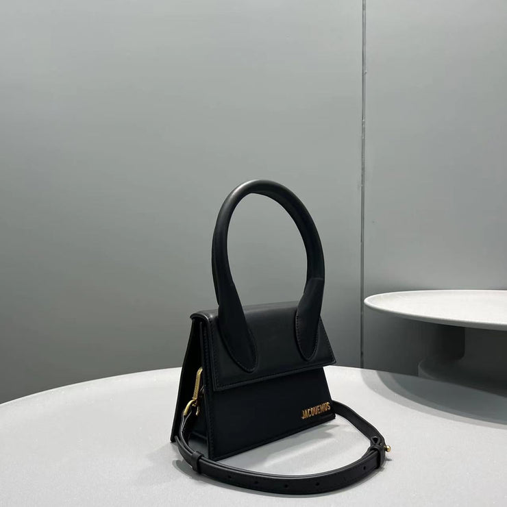 JACQUEMUS